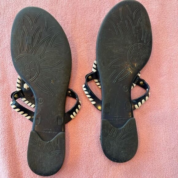 Jack Roger Rubber Flip Flops - Picture 3 of 4